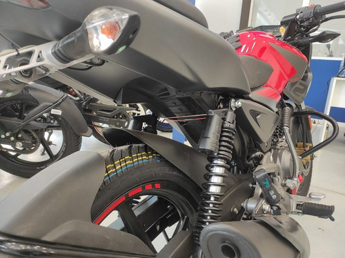 Bajaj Rouser Ns 125
