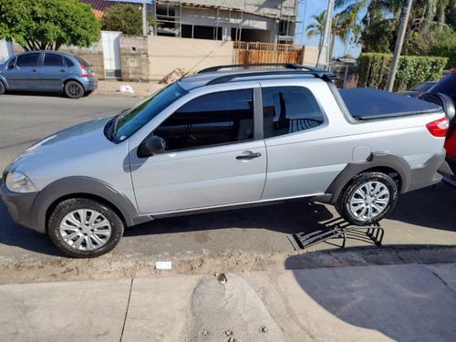 Imagem 9 de 14 de Strada