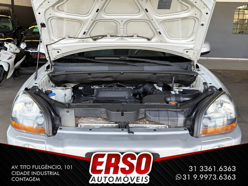 Hyundai Tucson 2.0 MPFI GL 16V 142CV 2WD GASOLINA 4P AUTOMÁTICO