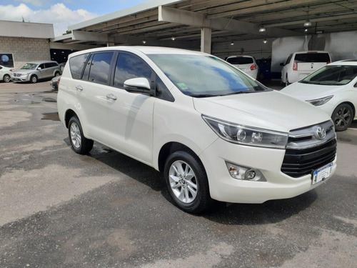 Toyota Innova Srv At 8 Asientos 2019 Dg
