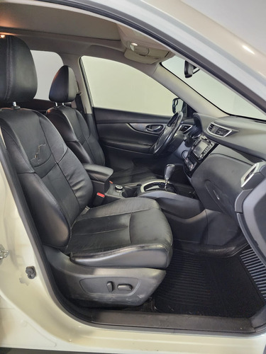 Nissan X-Trail 2.5 Exclusive 3 Row Mt
