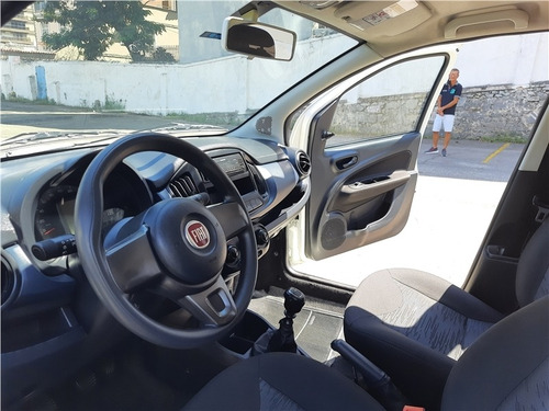 Imagem 8 de 13 de Fiat Uno 1.0 Fire Flex Attractive Manual