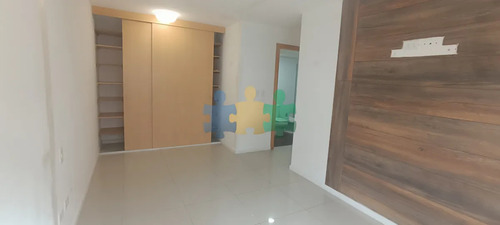 Apartamento En Torres Barcelona - Ref : Eqp4318