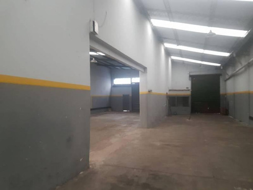 Imagen 2 de 3 de Nuevo Precio!!!!! Deposito / Estacionamiento 579 Mts2