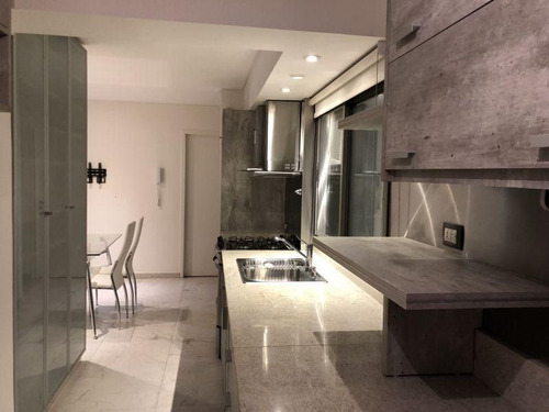 Imagen 4 de 16 de Venta De Departamento De Categoria, En Monte Grande.