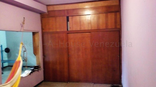 Imagen 21 de 30 de Casa En Venta En Barquisimeto. Zona Centro, Selena Pacheco Tlf. 04245197639. Cód. 22-5124. Lara, Venezuela