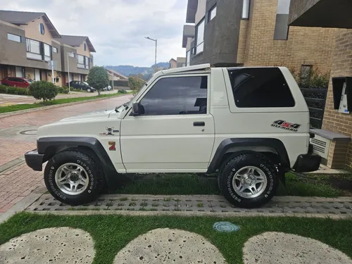 Daihatsu Feroza 1.6 F300