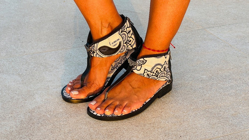 Sandalias Te Para Tres Con Diseños Originales De Mujer Moda