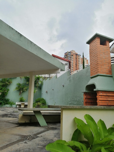 Imagen 9 de 12 de Venta De Bella Y Amplia Casa En El Parral Valencia Foc-790