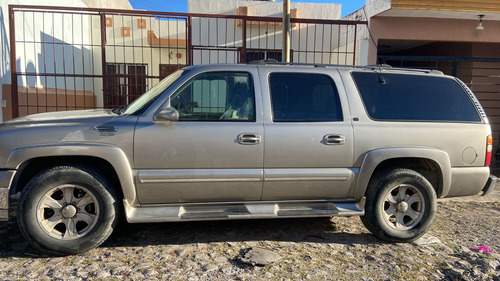Chevrolet Suburban 5.4 Premier Piel 4x4 At