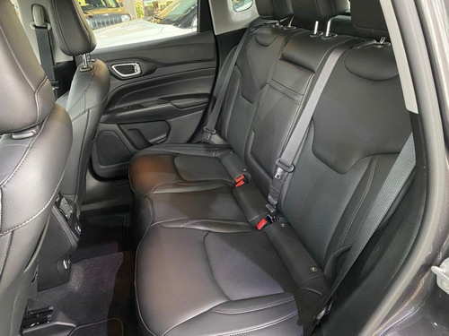 Imagen 9 de 17 de Jeep Compass Longitude Plus