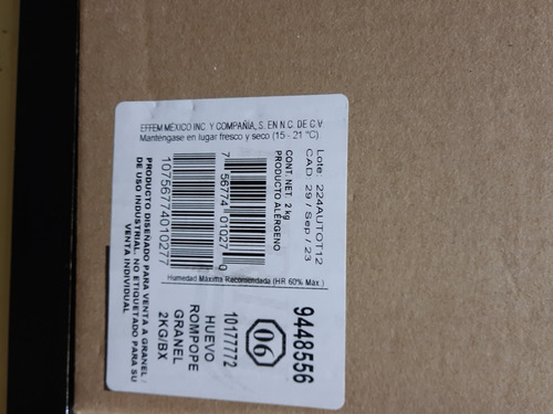 Imagen 2 de 2 de Huevitos Turín Con Rompope Caja 2 Kg.
