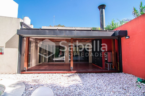 Imagen 20 de 30 de Venta De Casa 3 Dormitorios, Reciclada A Nuevo, La Plata