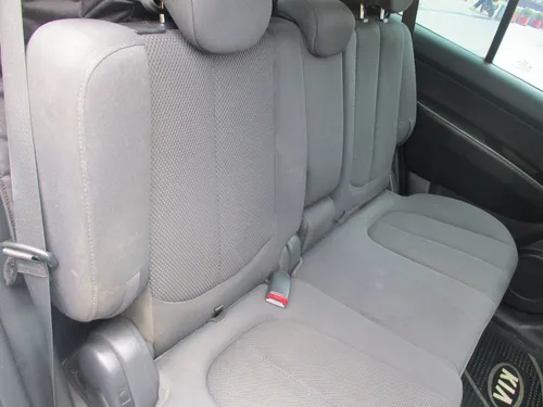 Kia Carens EX 2000CC AT AA