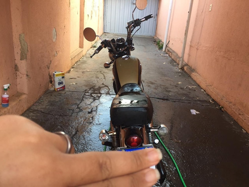 Susuki Intruder 125