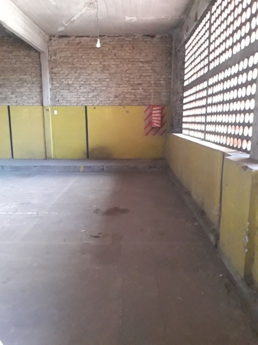 Imagen 5 de 7 de Cochera En Venta En Banfield Oeste
