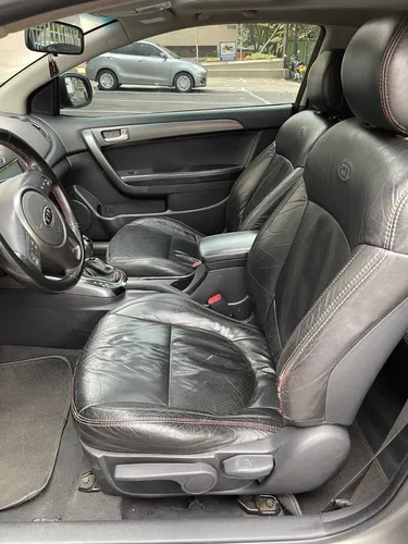 Kia Cerato Koup 2012 Automatico