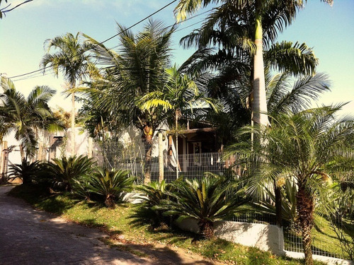 Guaratiba, Casa Cinematografica Com 250m², 3 Suites, Area Com 3.000m² Vista Deslumbrante!!! - St00011 - 33106892