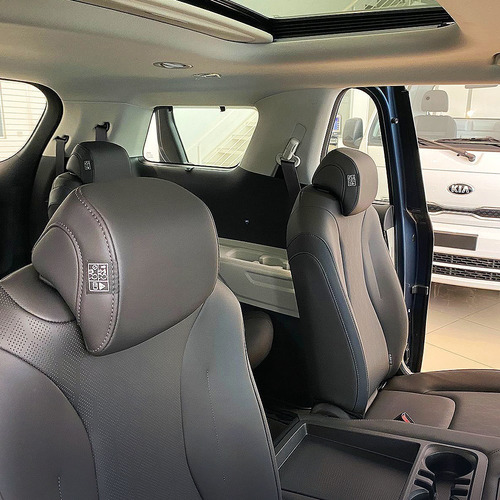 Imagen 21 de 25 de Kia Carnival Sx 2.2 At