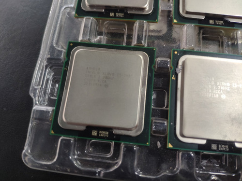 Processador Intel Xeon E5-2407 2407 2,20 Ghz 4c Sr0lr 1356