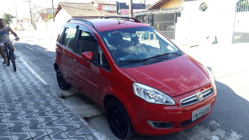 Imagem 2 de 6 de Fiat Idea 2014 1.4 Attractive Flex 5p
