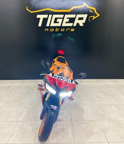 Honda Cbr 600rr Repsol 2013 - 19.000km