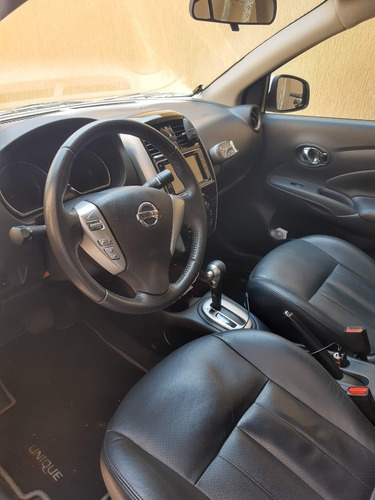 Imagem 3 de 8 de Nissan Versa 2018 1.6 16v Sl Unique Aut. 4p