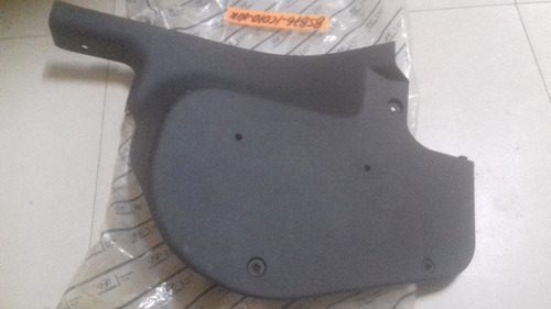 Moldura Pisa Alfombra Trasero Derecho Hyundai Getz 02-10