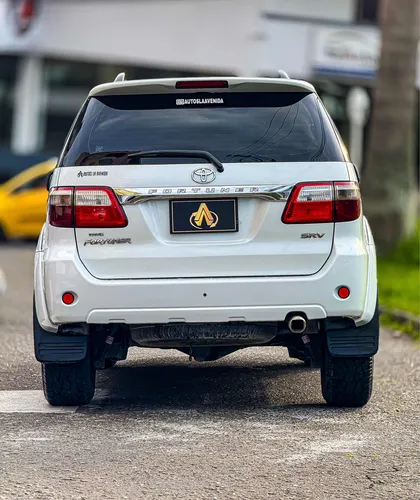 Toyota Fortuner 3.0 Sr5
