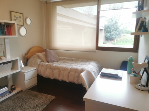 En Exclusivo Condominio Valle Escondido