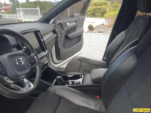 Camioneta Volvo Xc40 2.0 T4 R-design