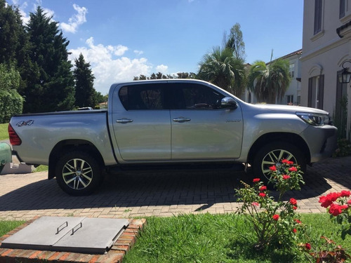 Imagen 6 de 7 de Toyota Hilux 2.8 Cd Srx 177cv 4x4 At