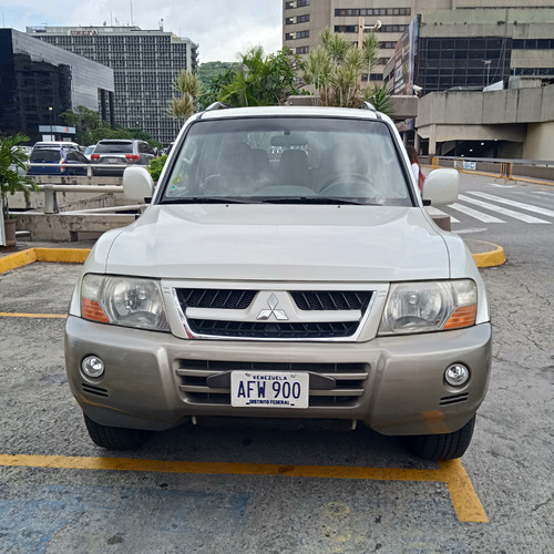 Mitsubishi Montero Glx 3.8