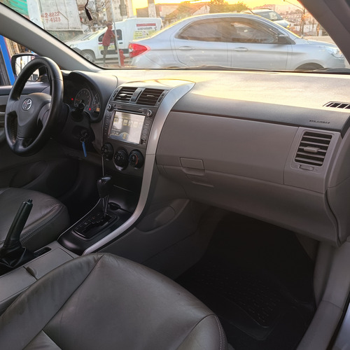 Toyota Corolla 1.8 16v Xli Flex Aut. 4p