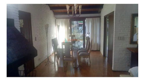 Muy Buena Casa - 1020 M2 Terreno Y 180 M2 Edificados