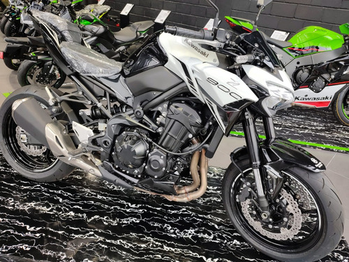 Imagen 5 de 25 de Kawasaki Z900 (no Ninja 650 Versys 650 Yamaha Mt07 Mt09)
