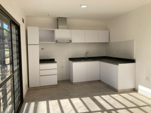 Imagen 7 de 22 de Los Prados Ii - La Calera - Venta - Duplex A Estrenar - Excelente Ubicacion!!!