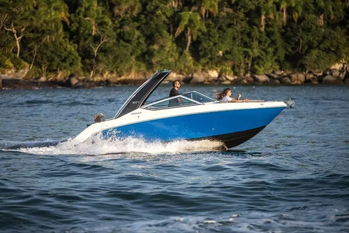 Imagem 7 de 12 de Lancha Focker 255 Gto Motor Mercruiser 4.5 250hp Encalhe