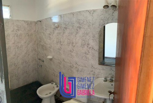 Imagen 9 de 11 de Venta 70 Esq. 138 Ph Con Jardín La Plata