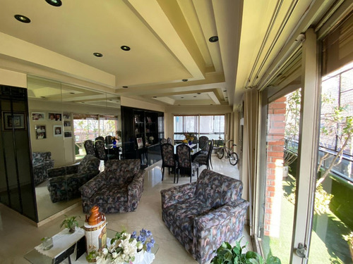 Imagen 3 de 17 de Departamento En Venta En Barrio Norte