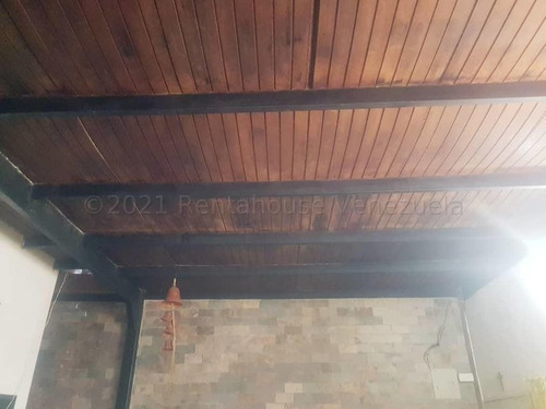 Imagen 11 de 14 de Ramiro E. Ruiz Vende Casa En Catia Mls #22-818