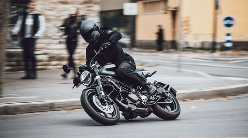 Husqvarna Svartpilen 200 Scrambler 0km Urquiza Motos