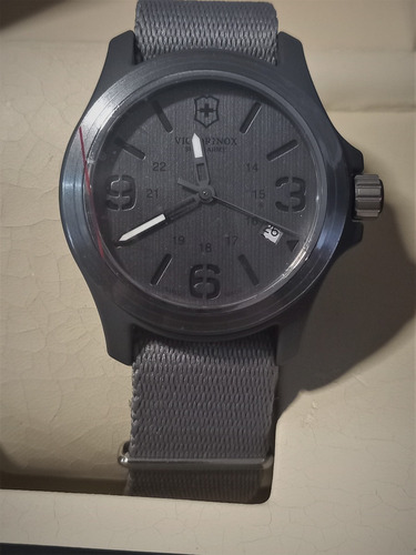Reloj Victorinox/swiss Army Modelo 241515  Suizo Nuevo