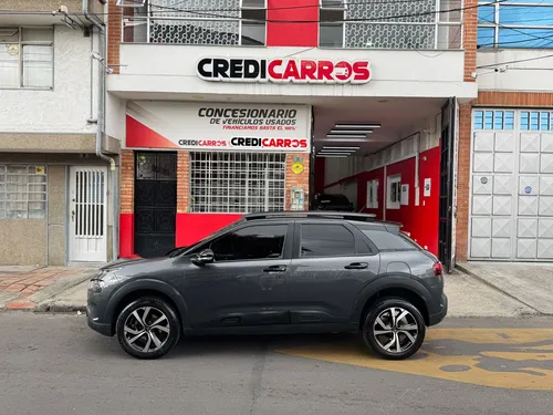 Citroën C4 Cactus 1.6 Shine Turbo Aut