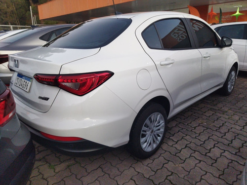 Fiat Cronos 1.3 FIREFLY FLEX DRIVE MANUAL