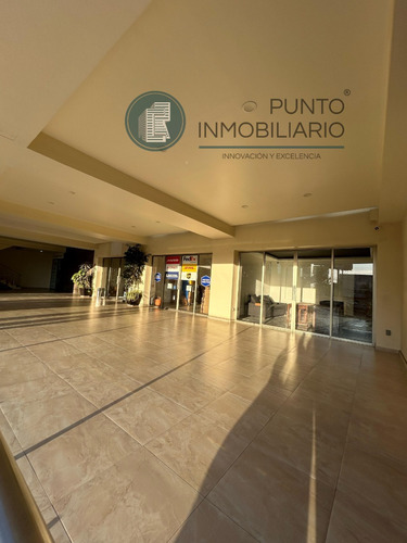 Local En Renta Plaza Terrazas Altozano Sobre Av. Juan Pablo Ii (aun Lado De Sevendays)
