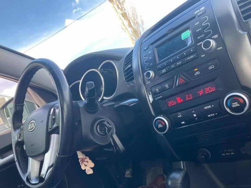 Kia Sorento 2.4 Ex 4x2 6at 2013