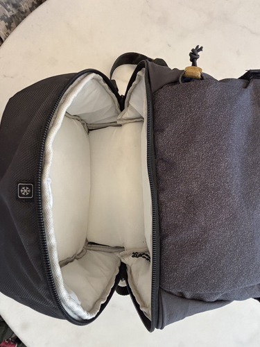 Mochila Quechua Arpenaz Nh 500 Gris Oscuro Liso (Usado)