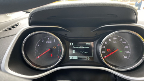 Imagen 15 de 25 de Chevrolet Tracker 1.2 Turbo 4x2