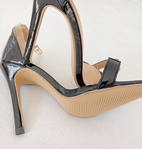 Zapatillas Abierta Dijigirls 4.5 (Usado)